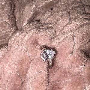 Cubic Zirconia Water-drop Decor Ring